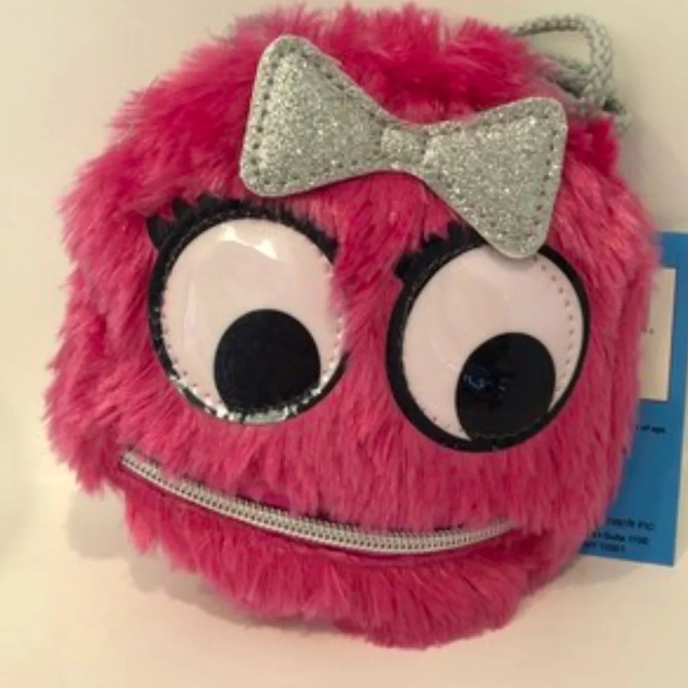 👛 It’s her own little FUZZY MONSTER Coin Purse by UNDERRATED Pink w goggly eyes